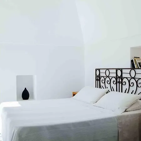 Country house Tenuta Borgia Scauri (Sicily)