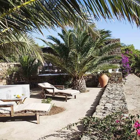 Tenuta Borgia Country house Scauri (Sicily)