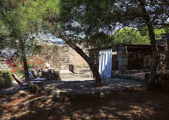 Tenuta Borgia Gospodarstwo wiejskie Scauri (Sicily)