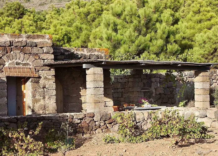 Gospodarstwo wiejskie Tenuta Borgia Scauri (Sicily)