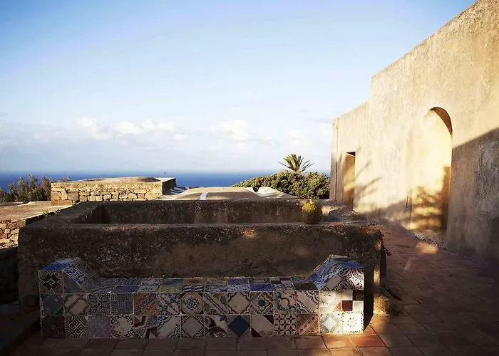 Gospodarstwo wiejskie Tenuta Borgia Scauri (Sicily)