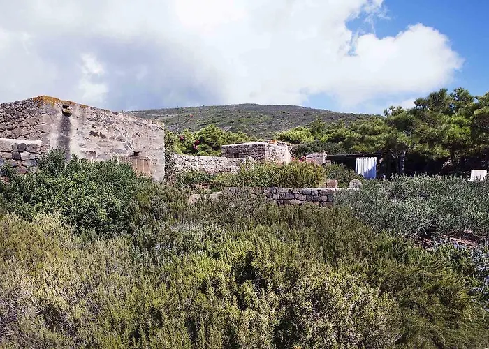 Gospodarstwo wiejskie Tenuta Borgia Scauri (Sicily)